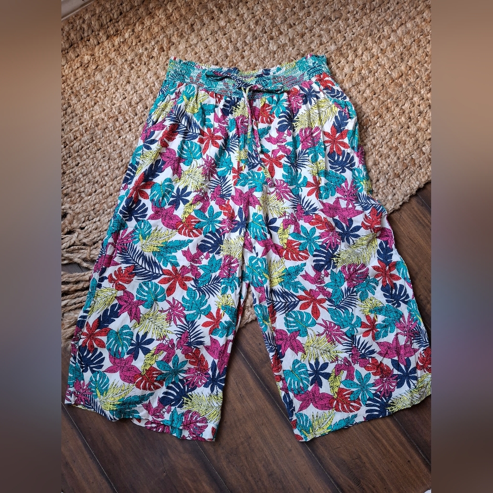 Signature studio Raypn pants Sz XL Floral Print Wide Leg Trabel Cruise Resort We